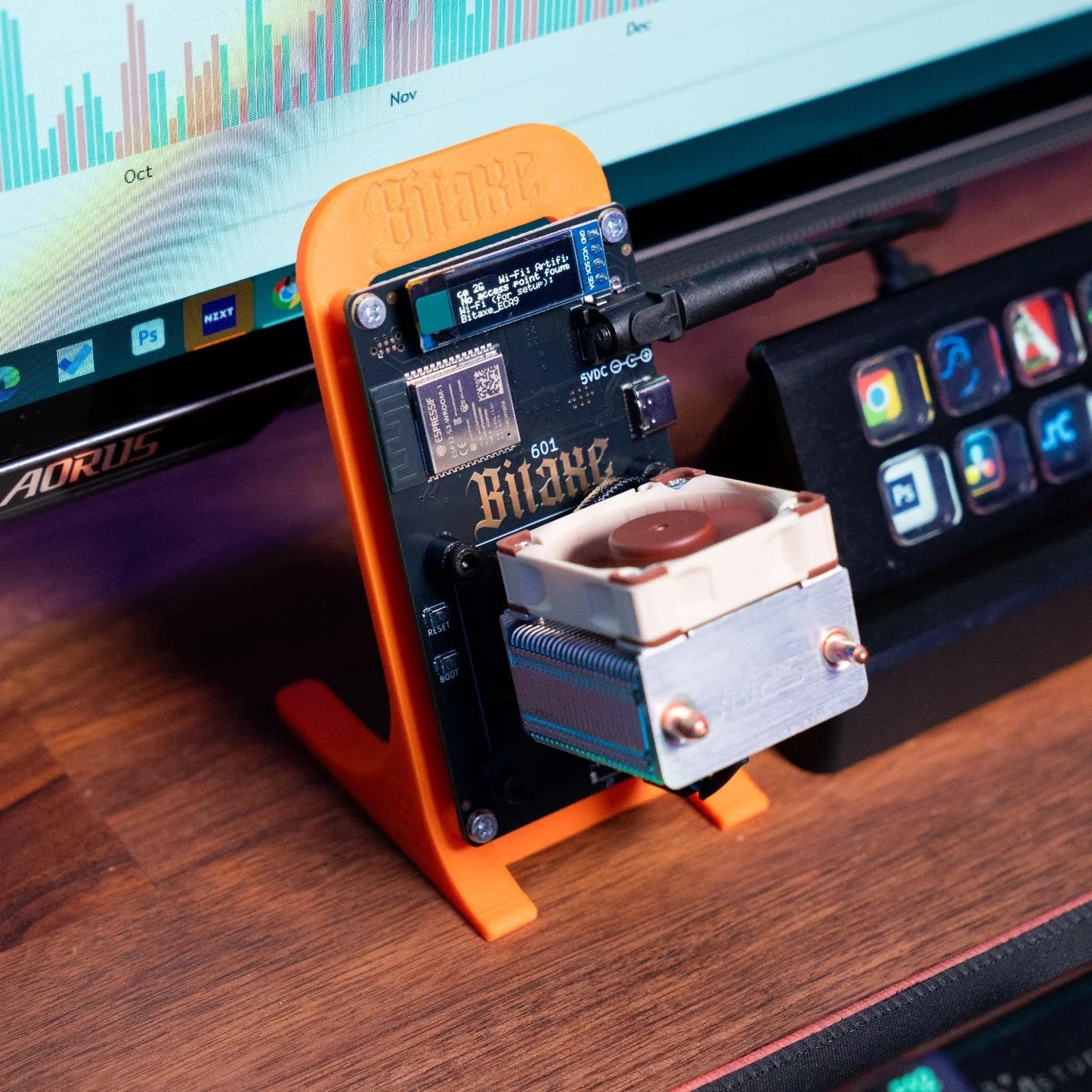 MineOne MAX - Bitaxe Solo Miner